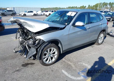 2013 BMW X1 xDrive28I из США, поврежденный, VIN WBAVL1C55DVR83127